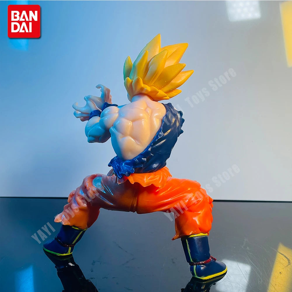 Son Goku Battle Damage Figure - Image 5