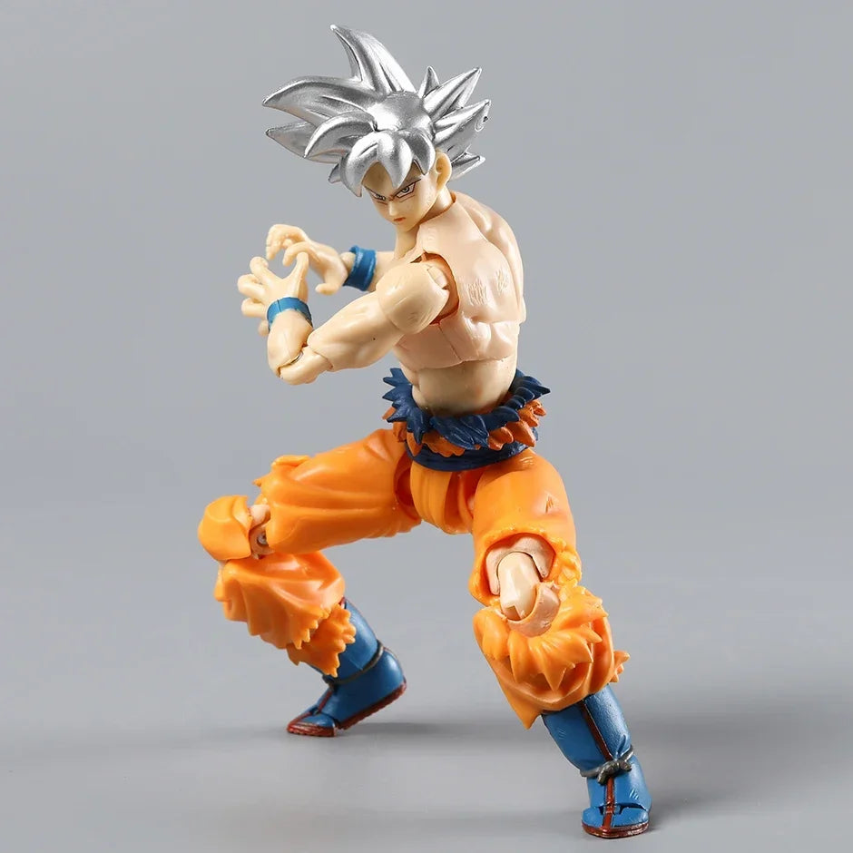 SHF Silver Hair Son Goku Ultra Instinct - Image 14